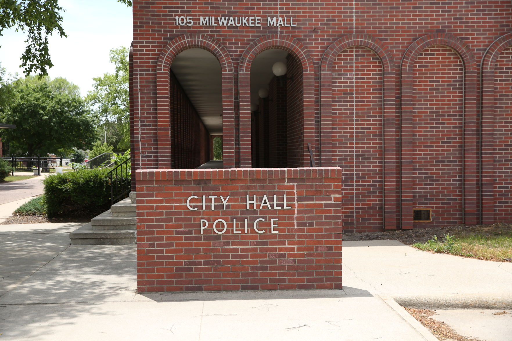 Charles City Hall